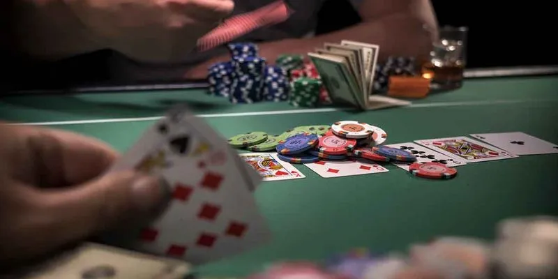 Mẹo bluff bài Poker tăng tỷ lệ thành công
